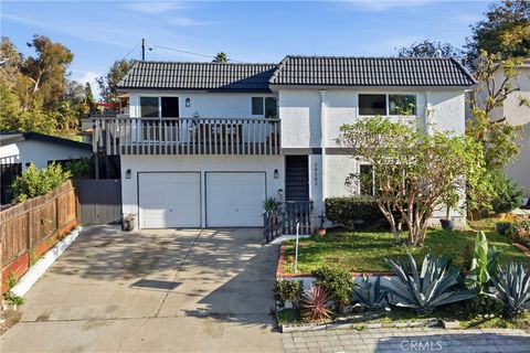 Photo of 34582 Calle Rosita, Dana Point, CA 92624 (MLS # OC25266263)