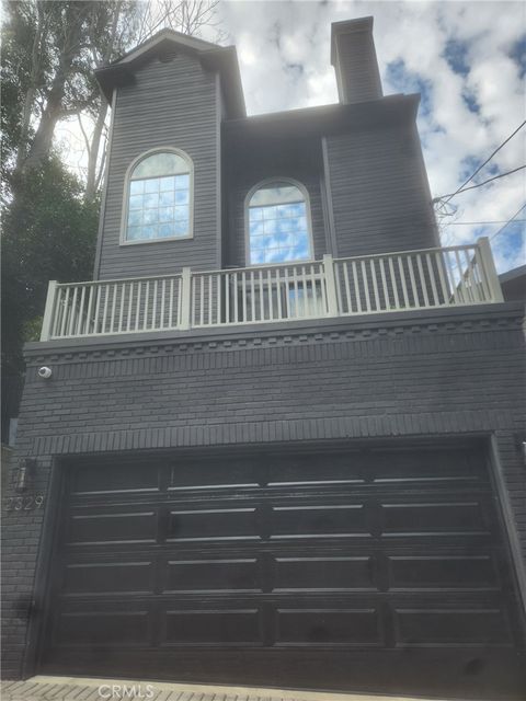 Photo of 2329 Stanley Hills Dr, Los Angeles, CA 90046 (MLS # SR26042879)