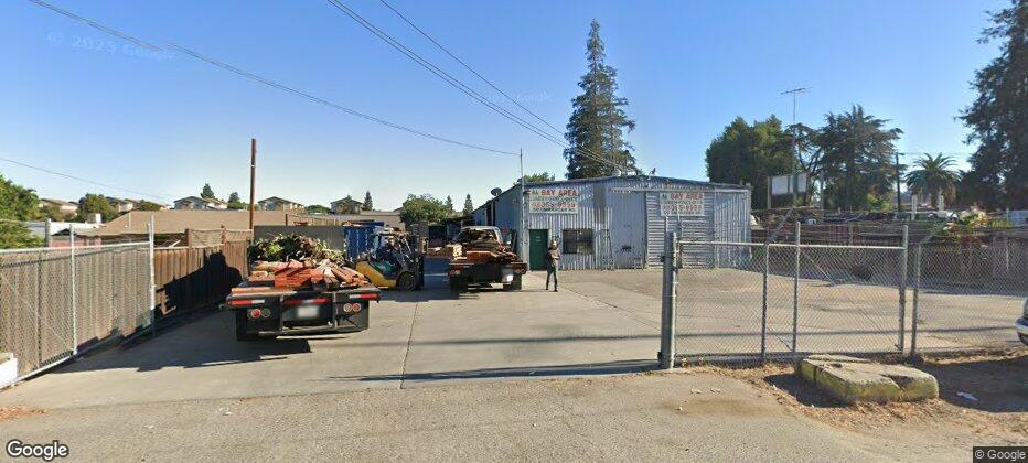 Excellent investment opportunity. Tenant occupied/single tenancy. 13 minutes from Downtown San Jose. Close to E Capitol Expressway and hwy 101. Fenced lot. Large yard.