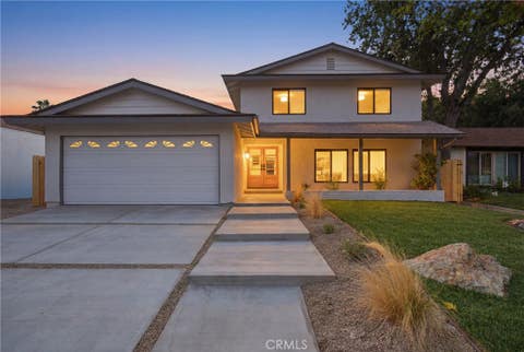 Photo of 29358 Hillrise Drive, Agoura Hills, CA 91301 (MLS # SR26148462)