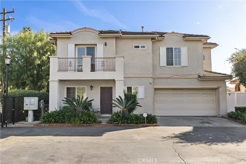 7050 Dinwiddie St, Downey, CA 90241 - MLS#: IV25279835