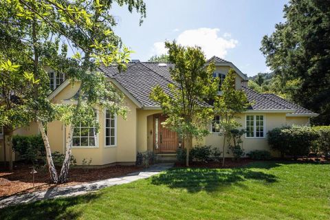 Photo of 25550 Moody Road, Los Altos Hills, CA 94022 (MLS # ML82041949)