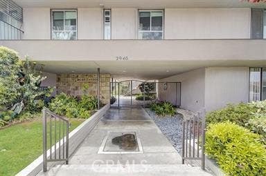 Photo of 2940 W Carson ST #121, Torrance, CA 90503 (MLS # RS26138788)