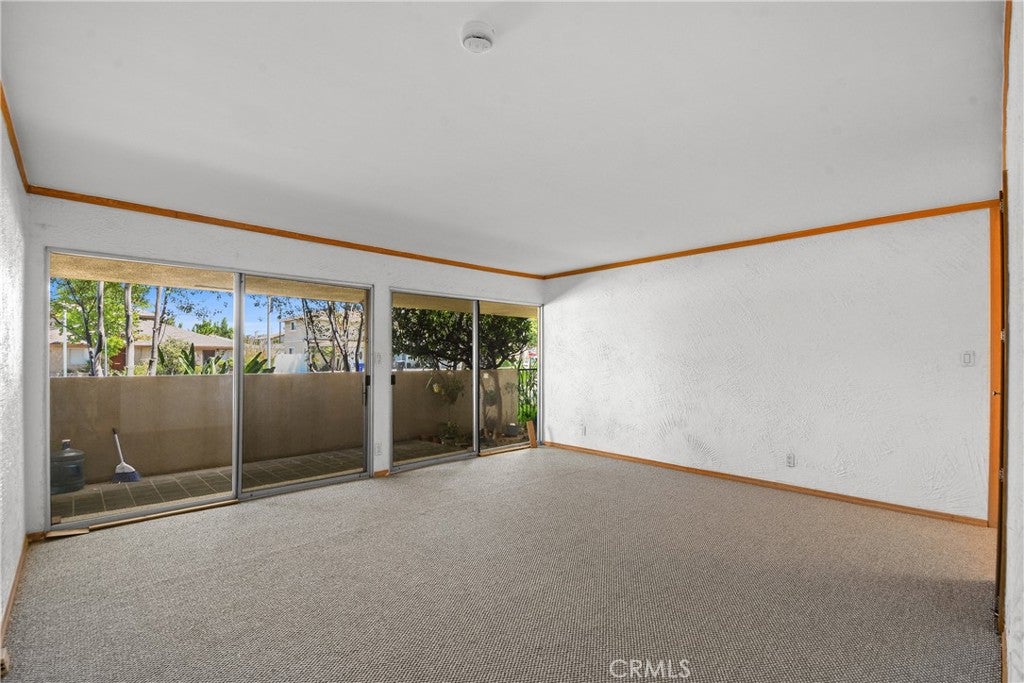 2940 W Carson 121