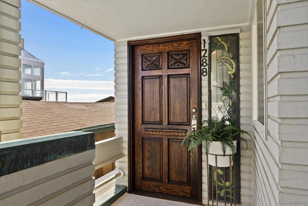 1288 Seacoast Dr.