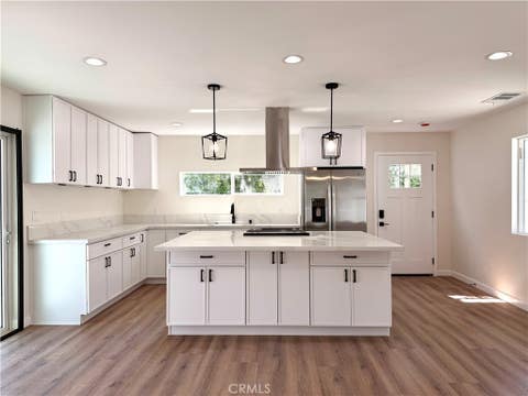 Photo of 18756 Cohasset Street, Reseda, CA 91335 (MLS # OC26166848)