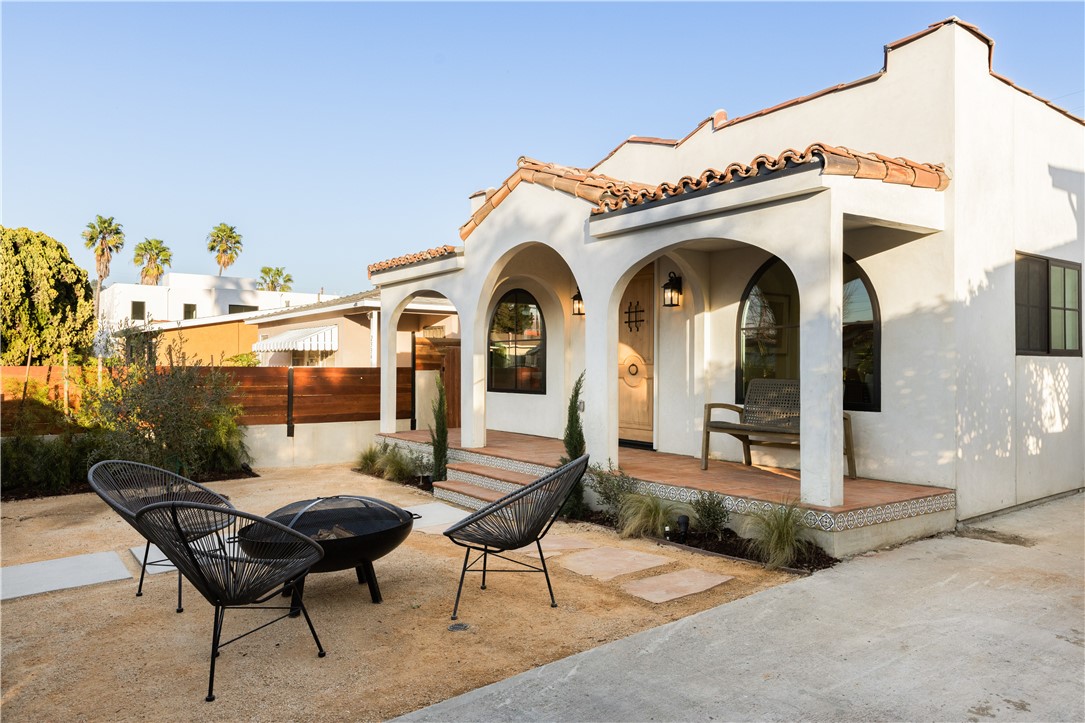2334 Glover Place