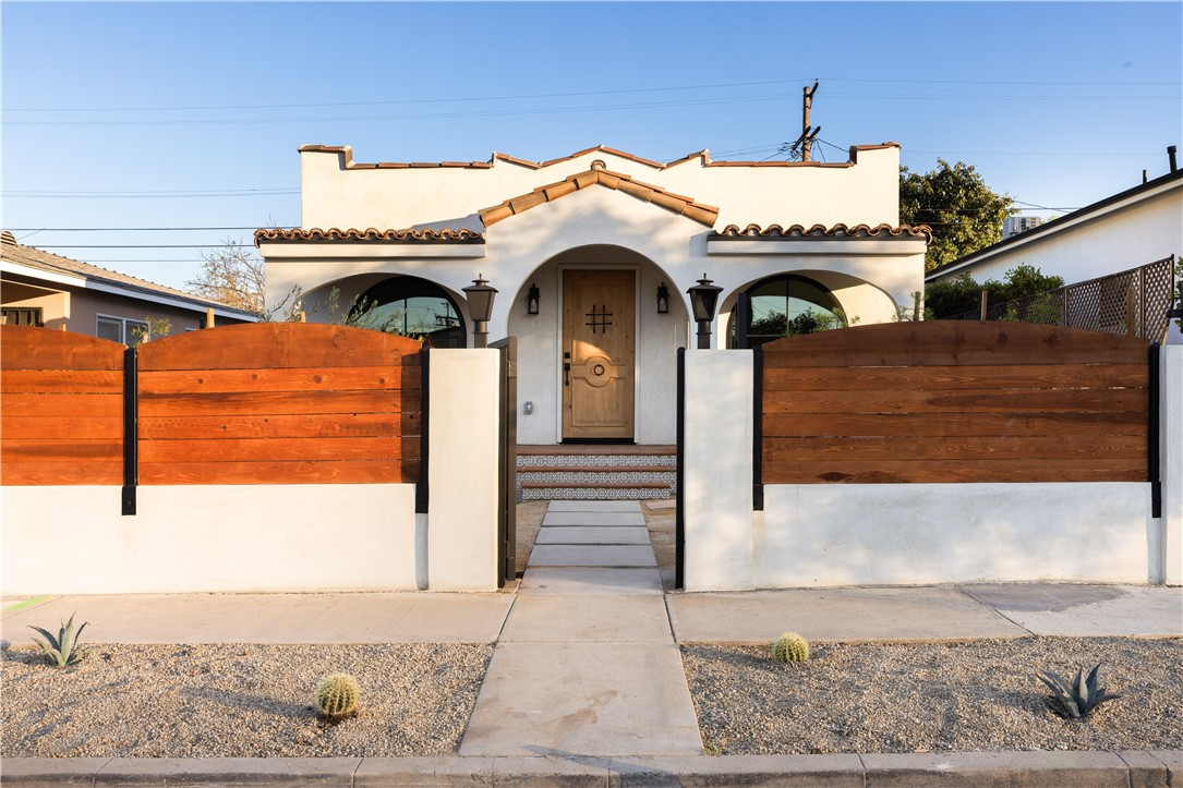 2334 Glover Place