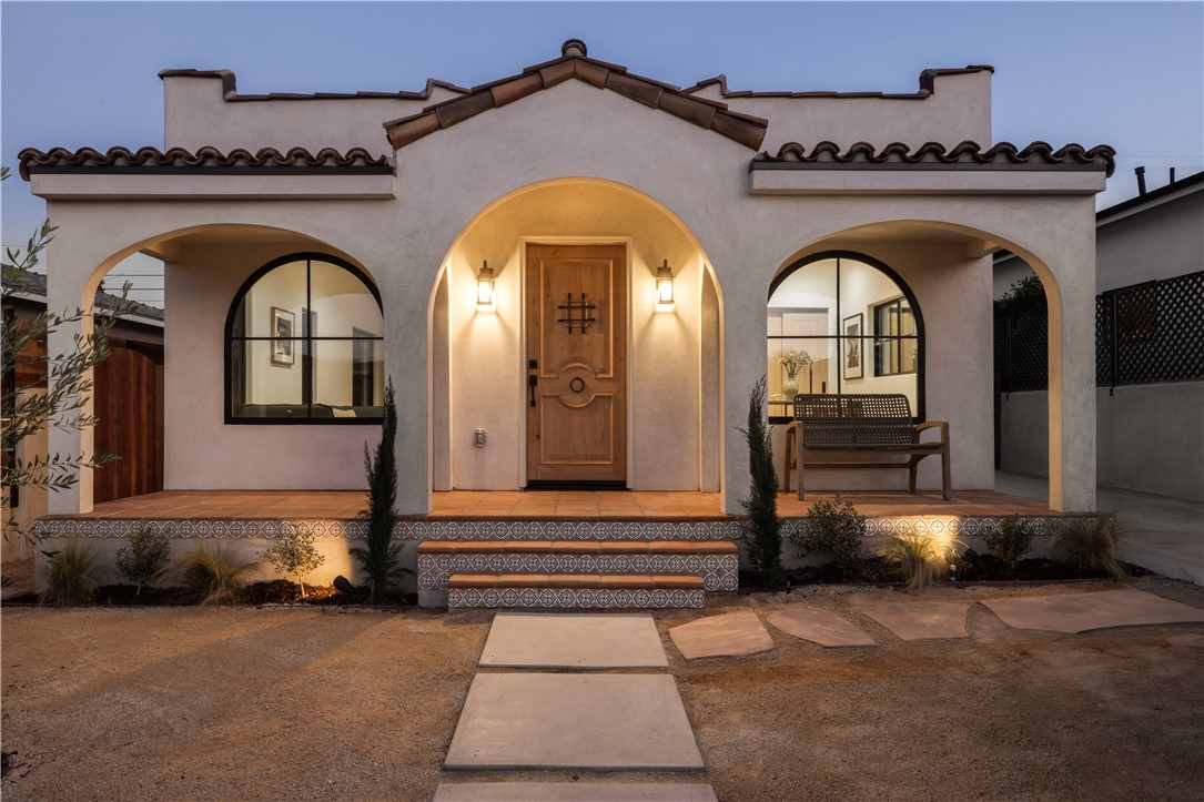2334 Glover Place