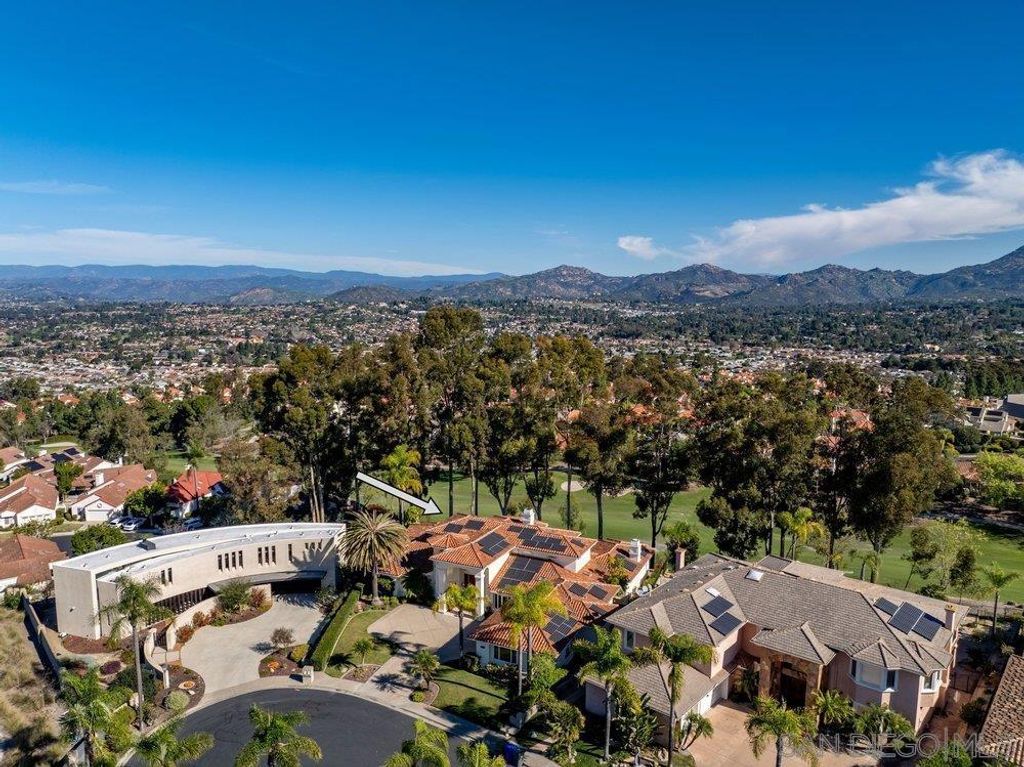 Photo of 12131 View Pointe Row, San Diego, CA 92128 (MLS # 260001585SD)