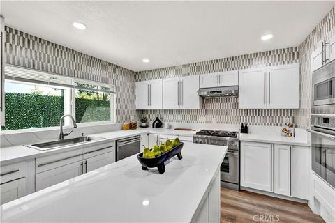 921 Dahlia Avenue Costa Mesa CA 92626