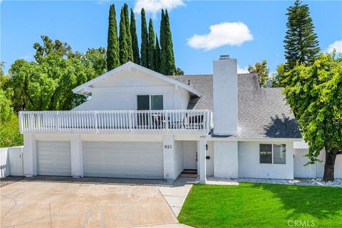 921 Dahlia Avenue Costa Mesa CA 92626