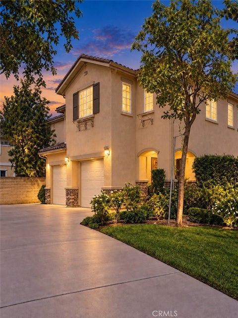 Photo of 29118 Sundance LN, Valencia, CA 91354 (MLS # SR26199620)