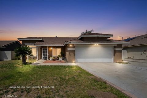 Photo of 7550 Dunkirk Ave, Highland, CA 92346 (MLS # IV26085353)