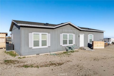 11074 Redwood Pinon Hills CA 92372