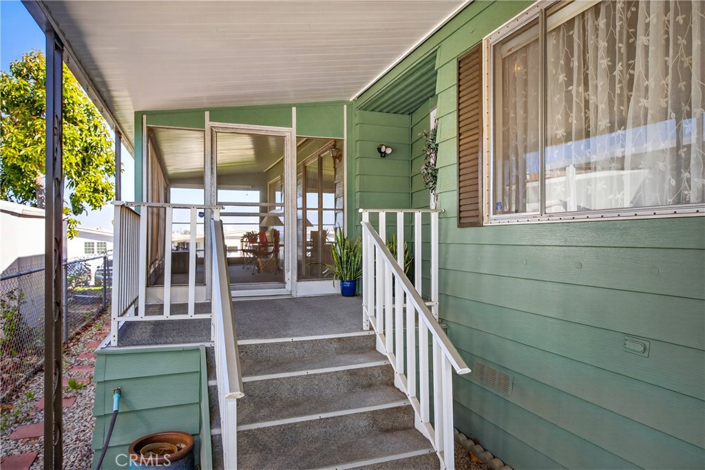 24414 University Avenue 53