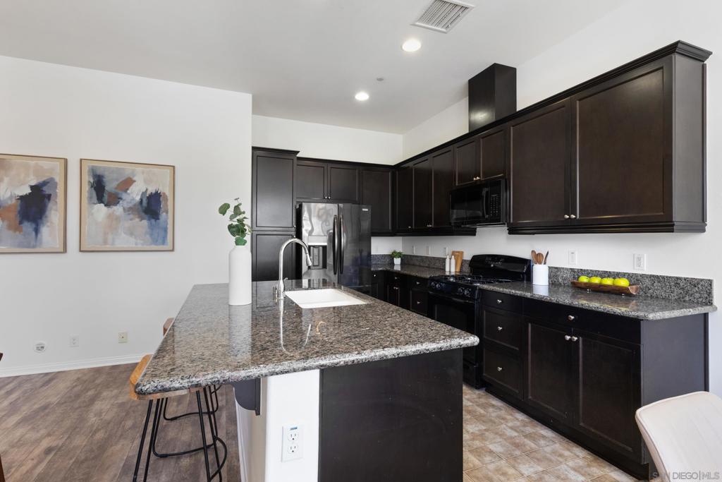 5057 Waterview Way 206