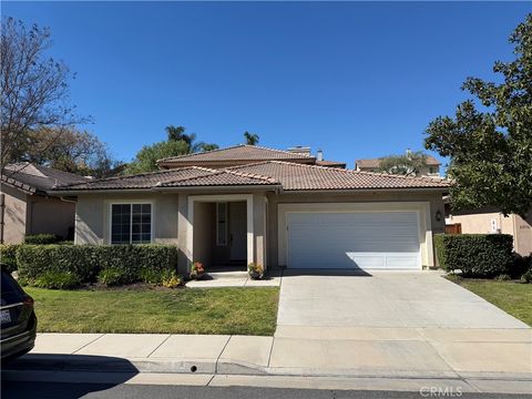 Photo of 31570 Lakeridge Court, Temecula, CA 92591 (MLS # SW26053154)