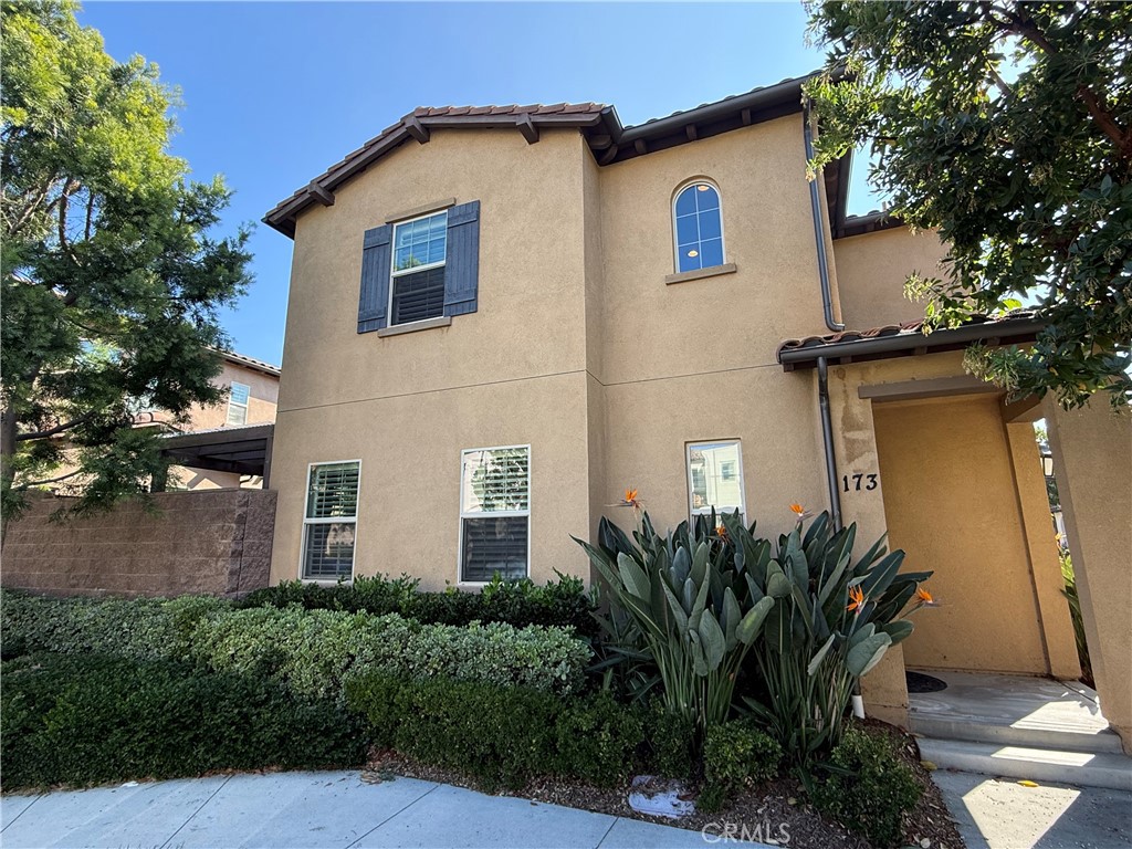 Colibri - Residential Lease