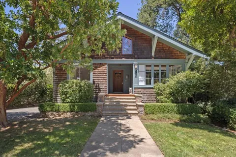 MLS: ML82054251