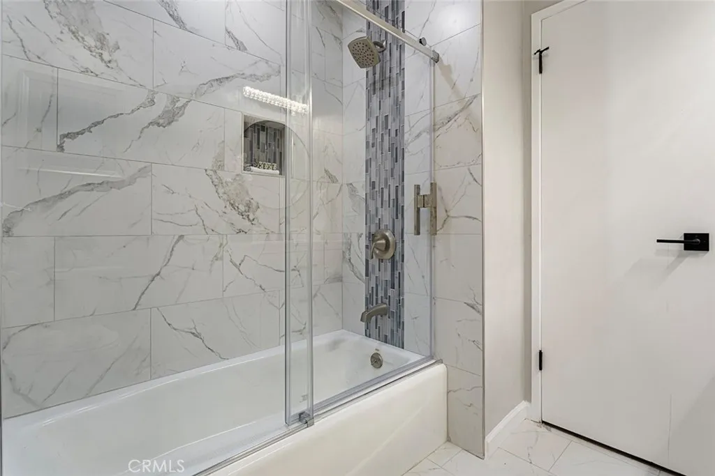 Orange, California 92866, United States, 3 Bedrooms Bedrooms, ,2 BathroomsBathrooms,Residential,Active,177045