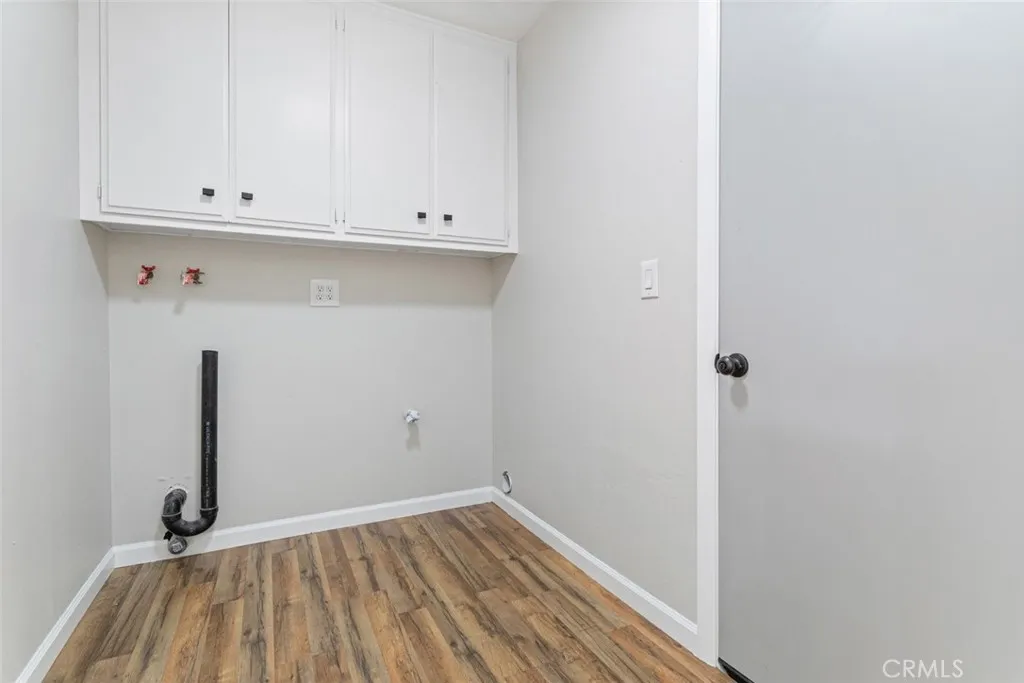 Orange, California 92866, United States, 3 Bedrooms Bedrooms, ,2 BathroomsBathrooms,Residential,Active,177045