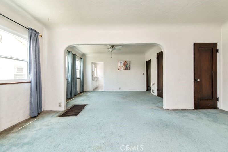 329 N Bushnell Avenue