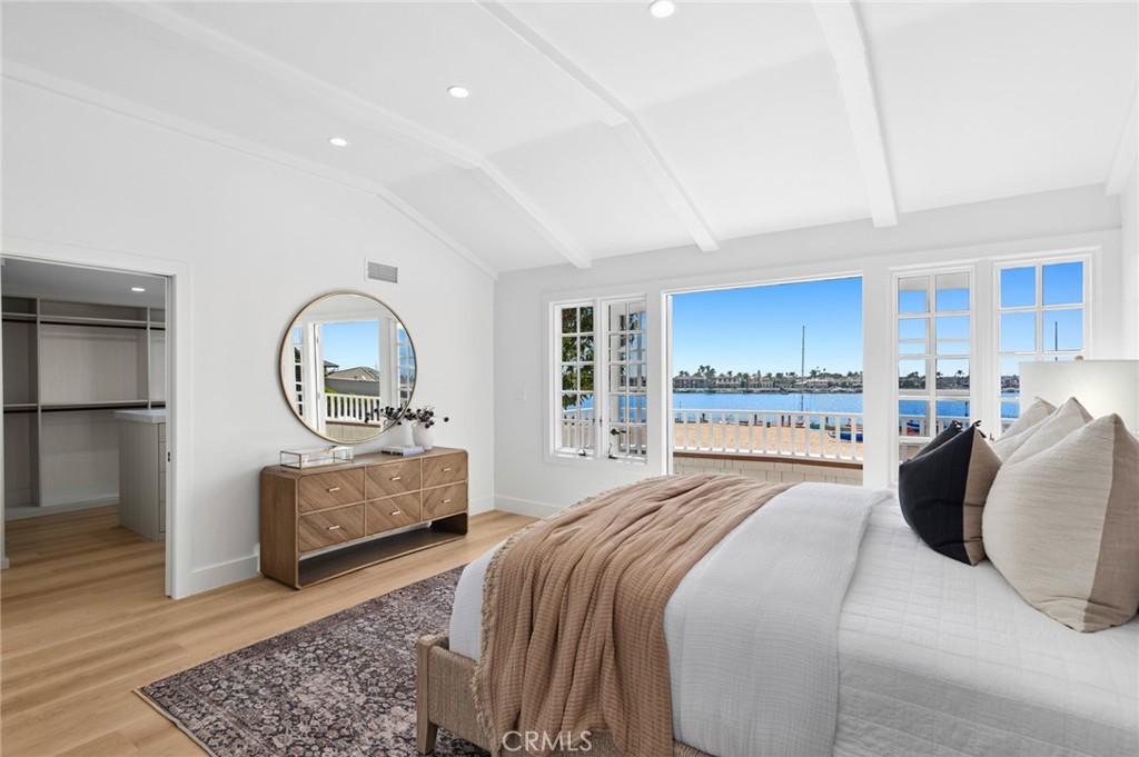 Bayside Drive Custom (BSCH) - Residential