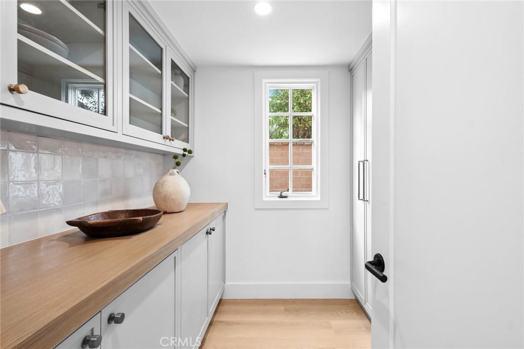 Bayside Drive Custom (BSCH) - Residential