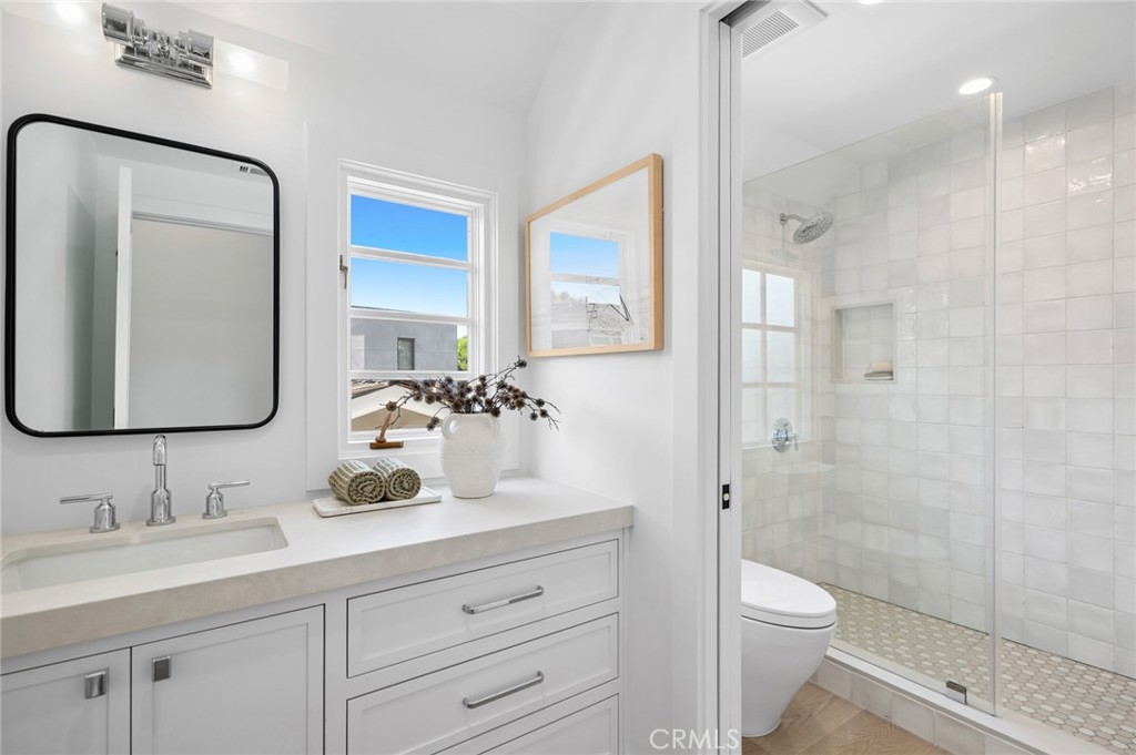 Bayside Drive Custom (BSCH) - Residential