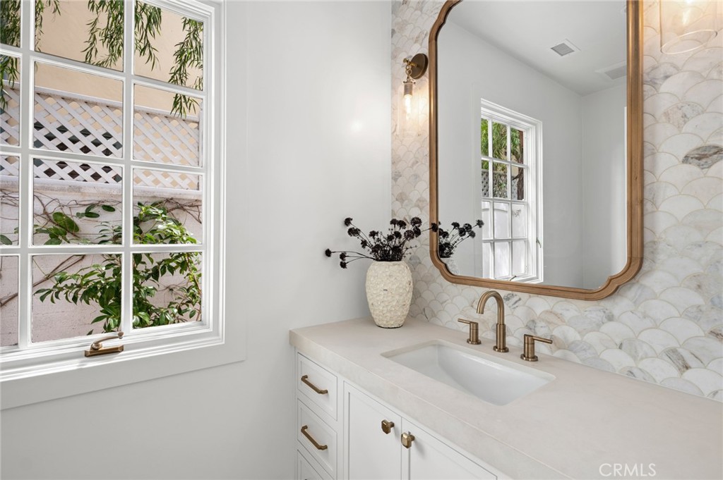 Bayside Drive Custom (BSCH) - Residential