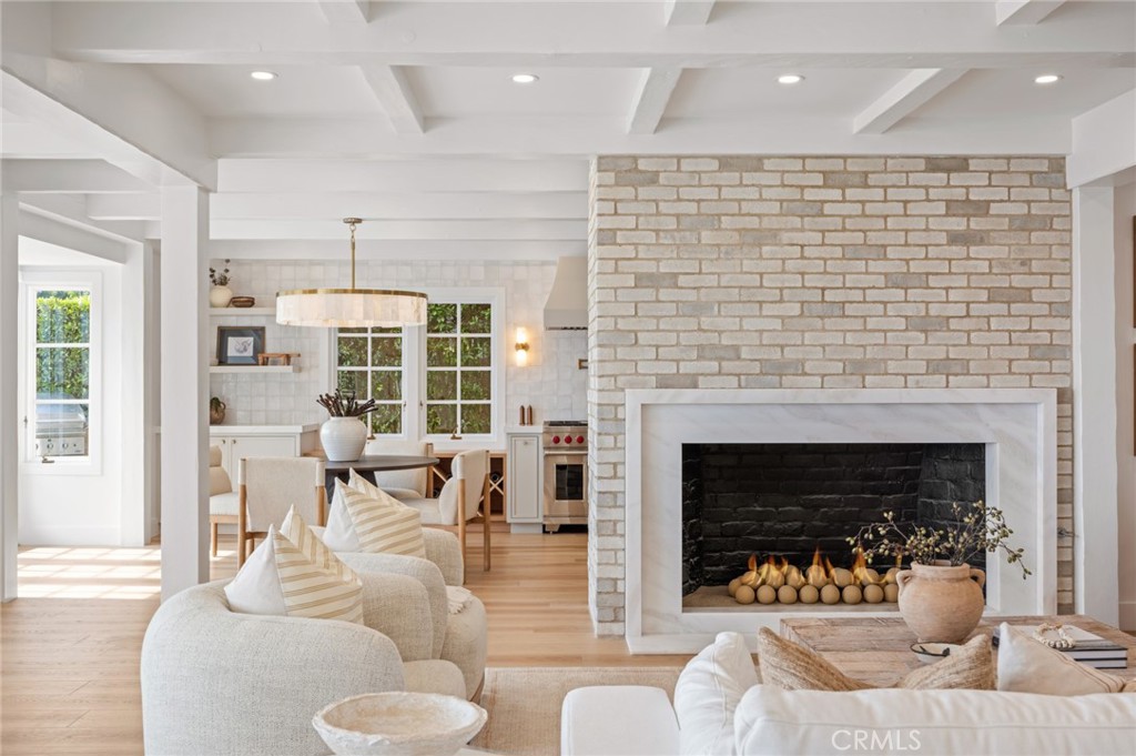 Bayside Drive Custom (BSCH) - Residential