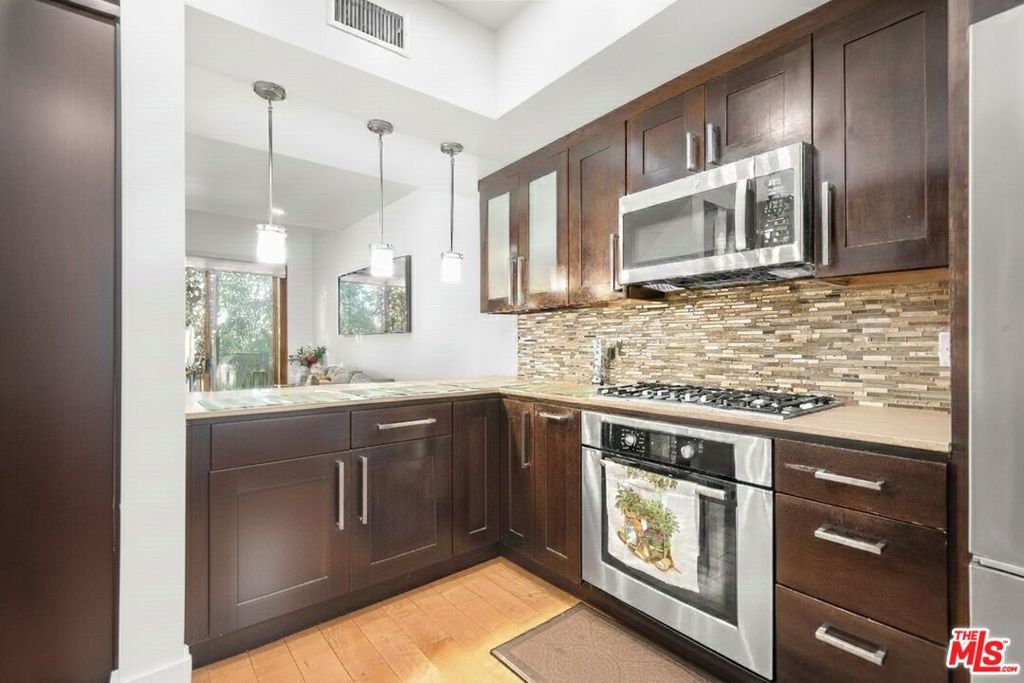 Photo of 1327 Euclid Street #4, Santa Monica, CA 90404 (MLS # 26657741)