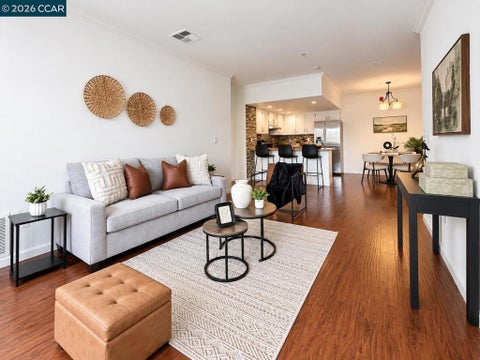 Photo of 212 Stone Pine Ln LN, San Ramon, CA 94583 (MLS # 41152698)