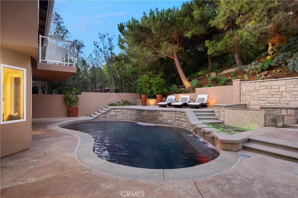 Top Of The World (TOW) - Residential