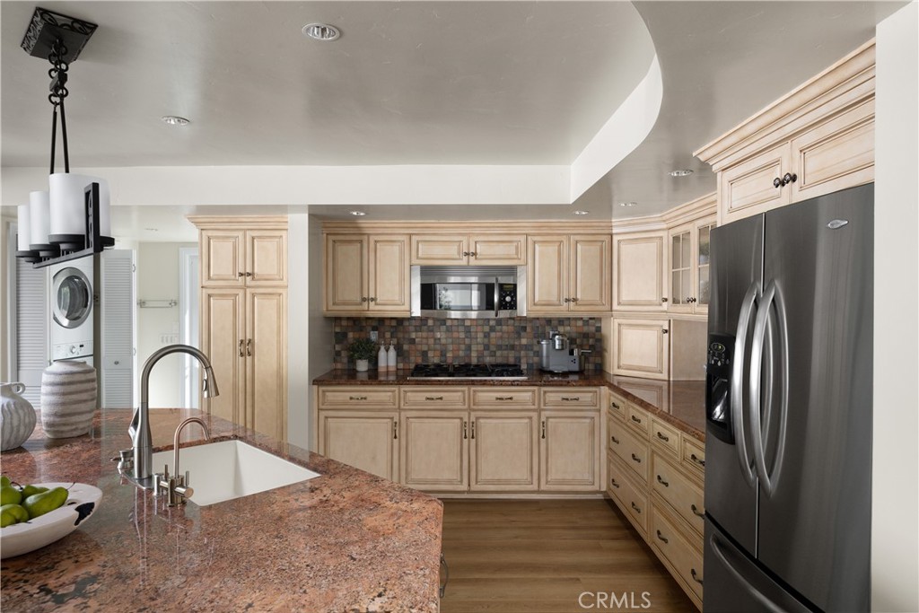 Top Of The World (TOW) - Residential