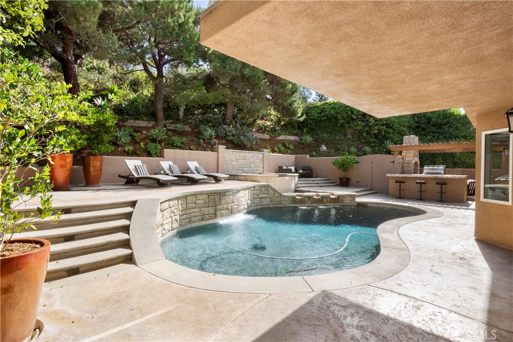 3208 Bern Court, Laguna Beach CA 92651 - Photo 27
