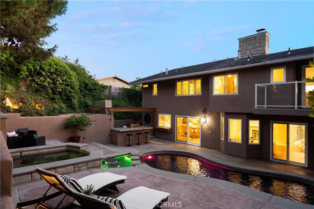 Top Of The World (TOW) - Residential