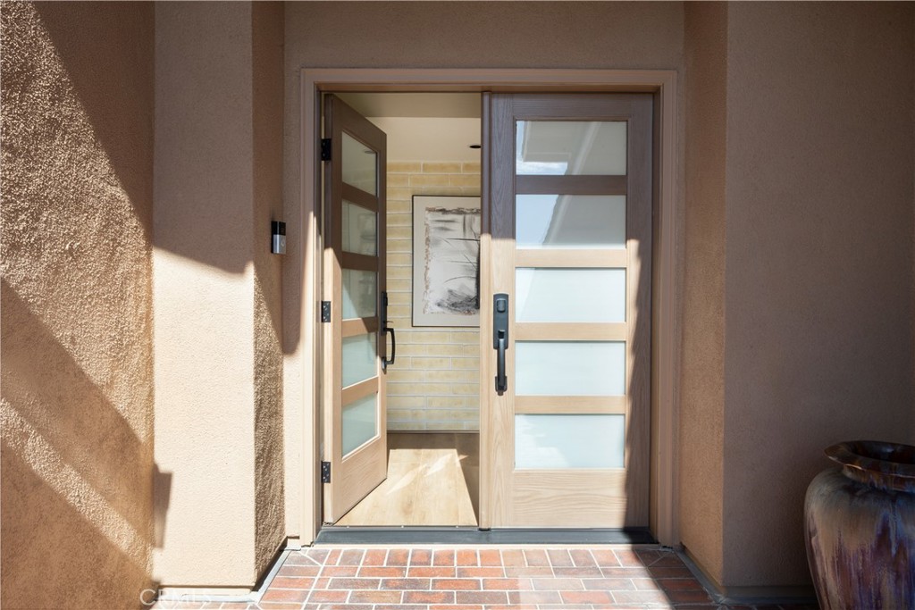 Top Of The World (TOW) - Residential