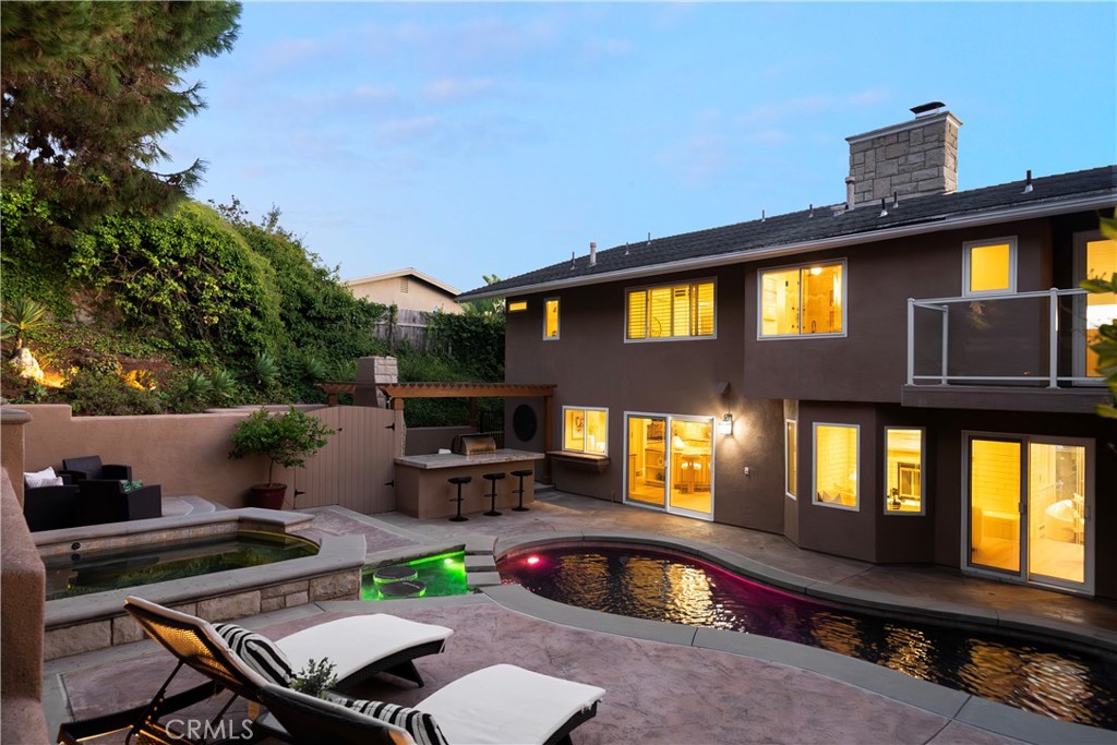 3208 Bern Court, Laguna Beach CA 92651 - Photo 8
