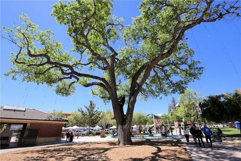 Tiny photo for 800 11th. Street St, Paso Robles, CA 93446 (MLS # NS26092844)