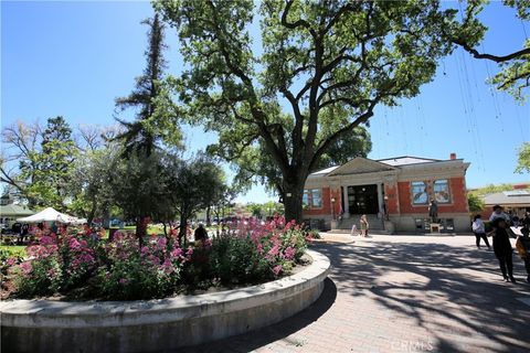 Tiny photo for 800 11th. Street St, Paso Robles, CA 93446 (MLS # NS26092844)