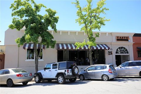 Tiny photo for 800 11th. Street St, Paso Robles, CA 93446 (MLS # NS26092844)