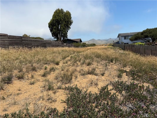 1334 17TH ST, LOS OSOS, CA 93402 - Image c7bfc8d62cbf3ba1d7365e4fe16d2d0b/3062237766