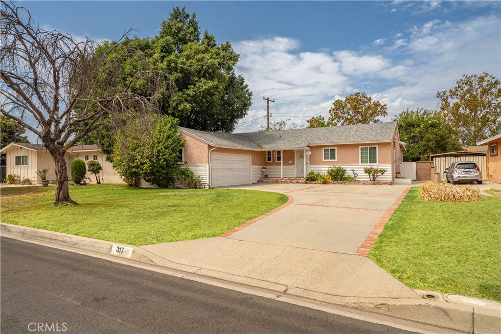 317 S Gardenglen Street, West Covina CA 91790