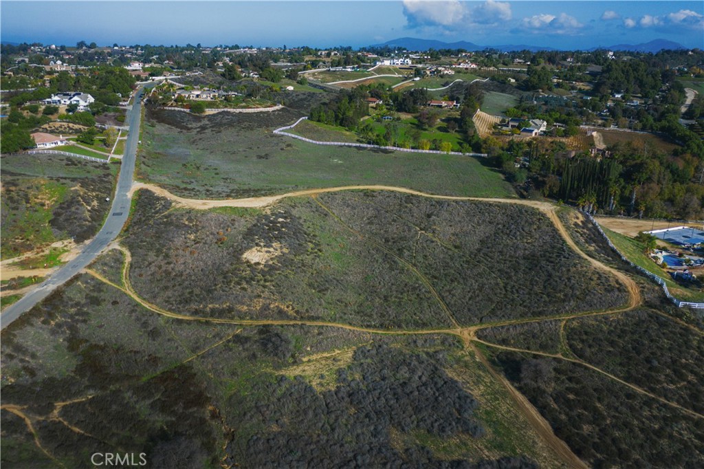 33319 Linda Rosea Road