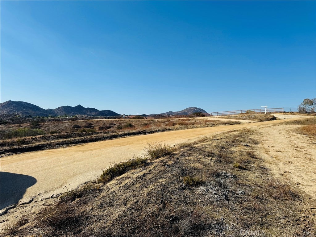 37500 Spring Valley