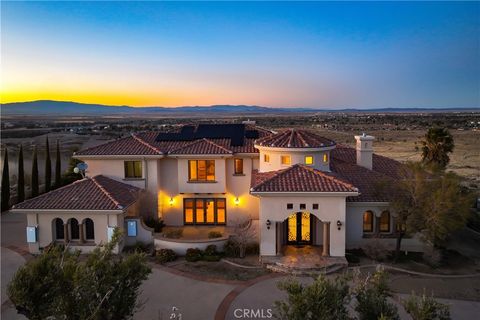 3803 Camino Hermanos Lancaster CA 93536