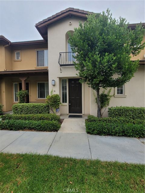 Photo of 74 Rosenblum #108, Irvine, CA 92602 (MLS # PW26095330)