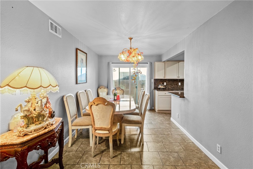 15503 Benfield Avenue